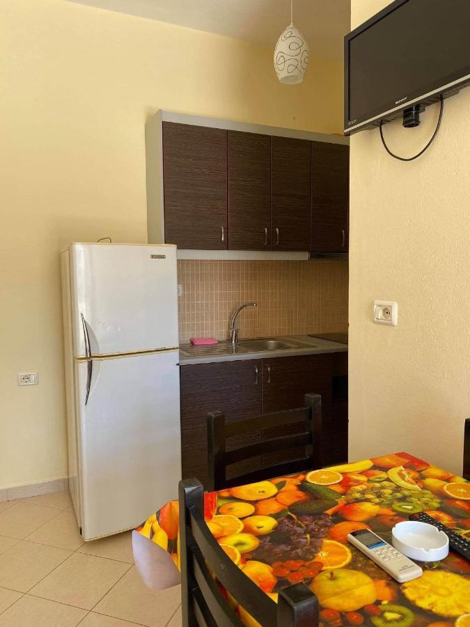 Apartments Luis 卡萨米尔 外观 照片