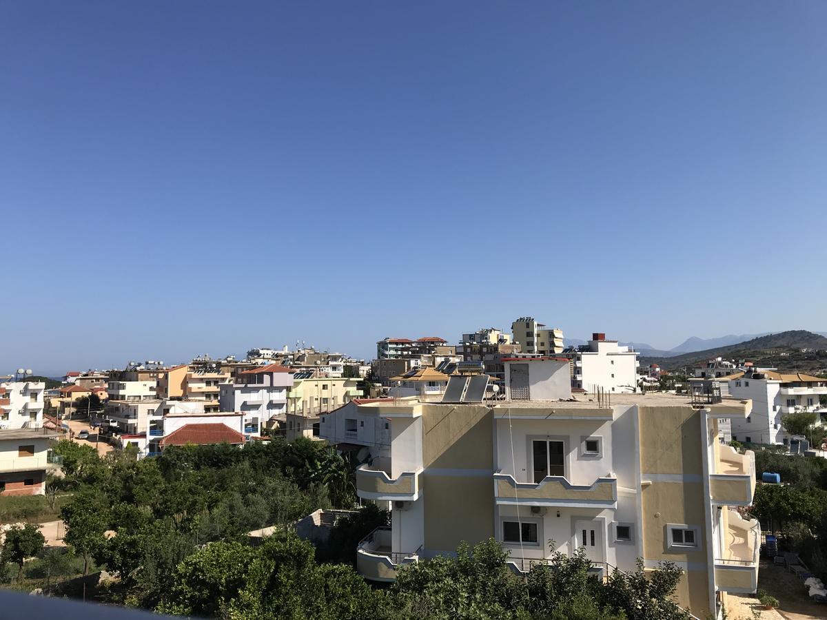 Apartments Luis 卡萨米尔 外观 照片